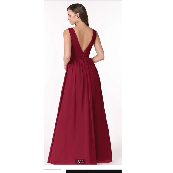Azazie V-neck Pleated Chiffon Maxi Dress in Burgundy - Picture 4 of 6